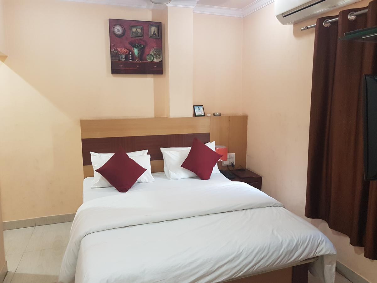 Hotel Simla Sziliguri Kültér fotó